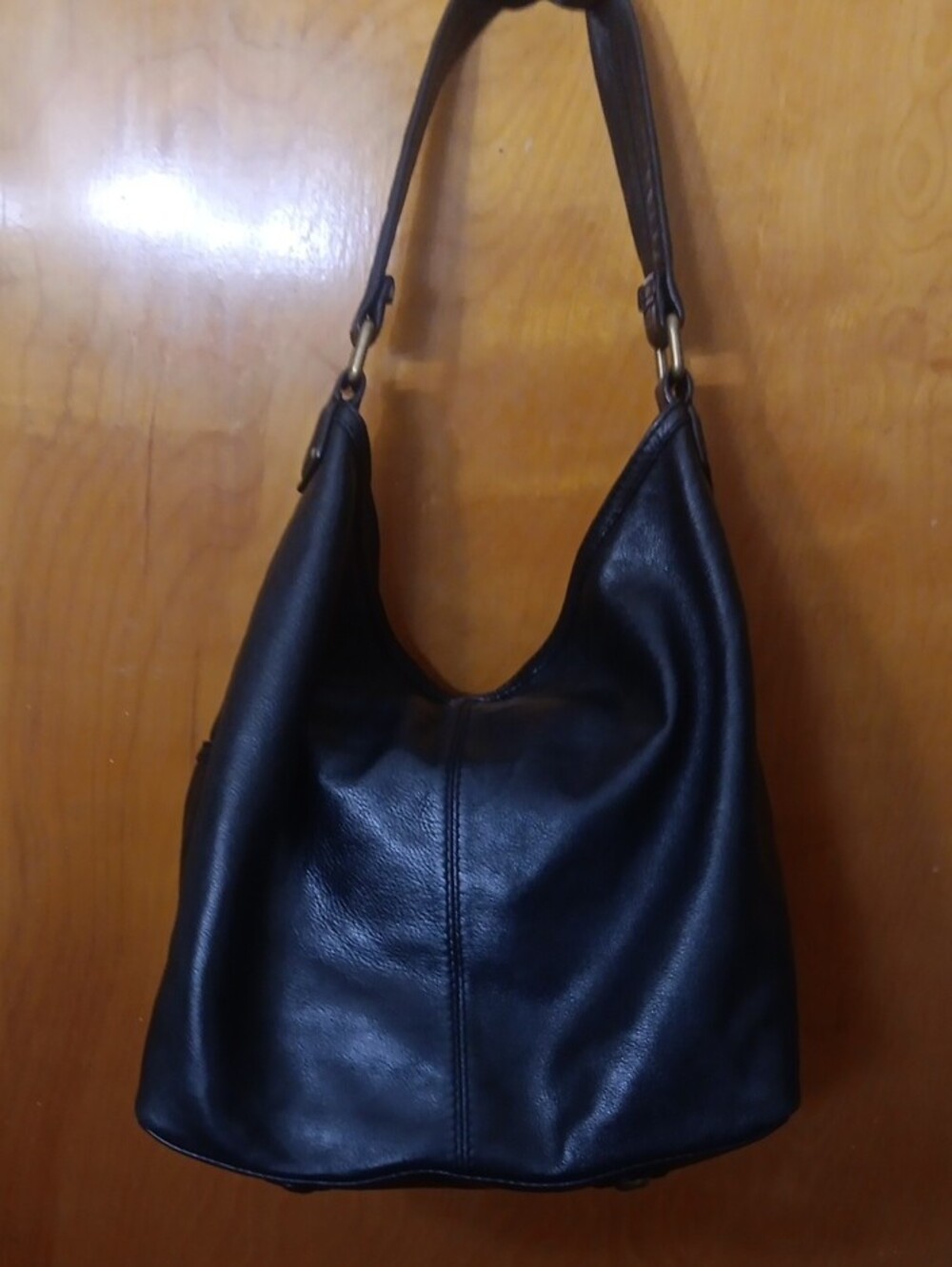 Black Leather  Marc Jacobs Hobo Bag - Classic Women's Shoulder Bag - Picture 2 of 3